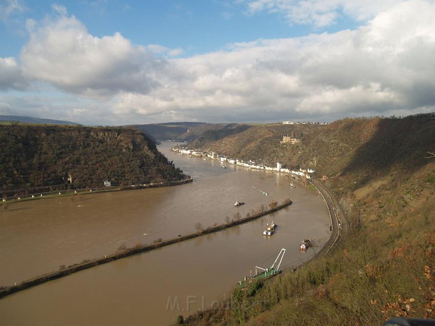 Schiff gesunken St Goarhausen Loreley P140.jpg